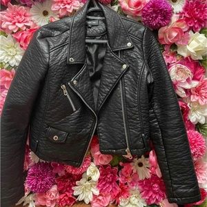 Textured faux leather jacket- woman’s medium